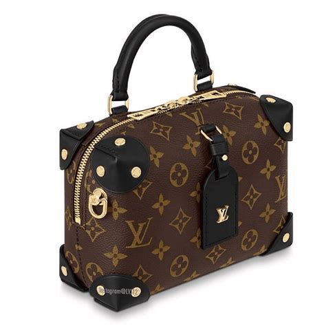 louis vuitton sac malle|louis vuitton wardrobe.